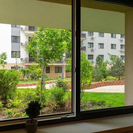 Апартаменты Hils Pallady 14 *