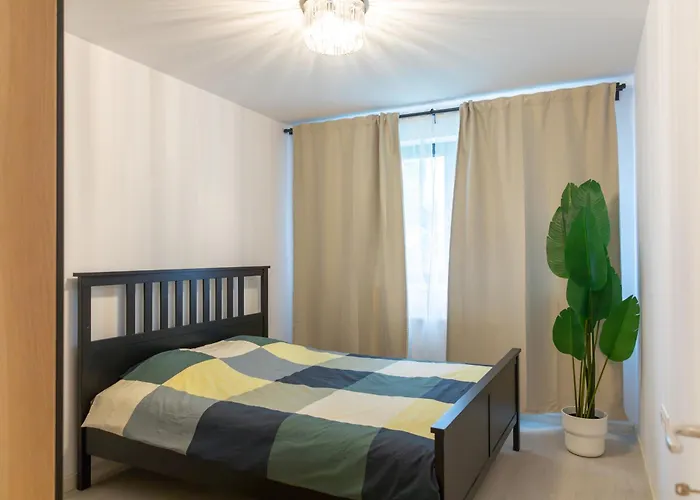 Hils Pallady 14 Бухарест