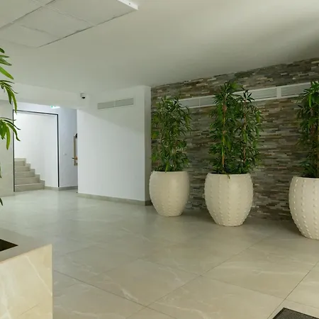 Апартаменты Hils Pallady 14 Бухарест