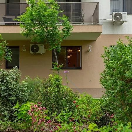 Apartament Hils Pallady 14 *