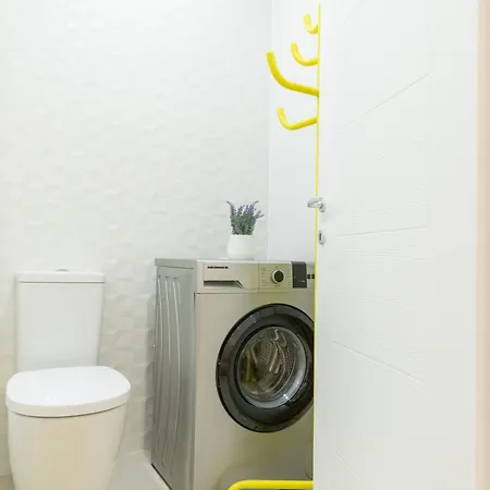 Hils Pallady 14 * Bucureşti