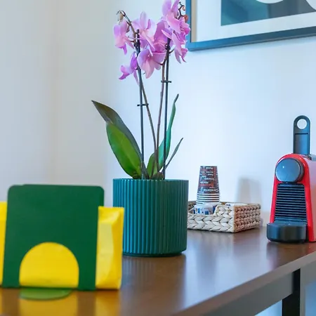 Hils Pallady 14 Apartament *