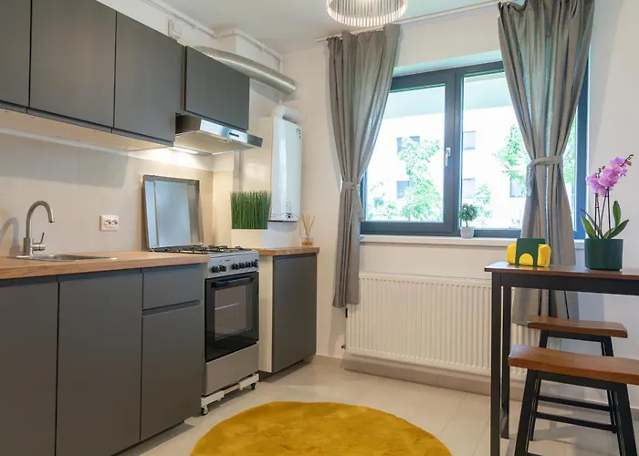 Hils Pallady 14 * Бухарест